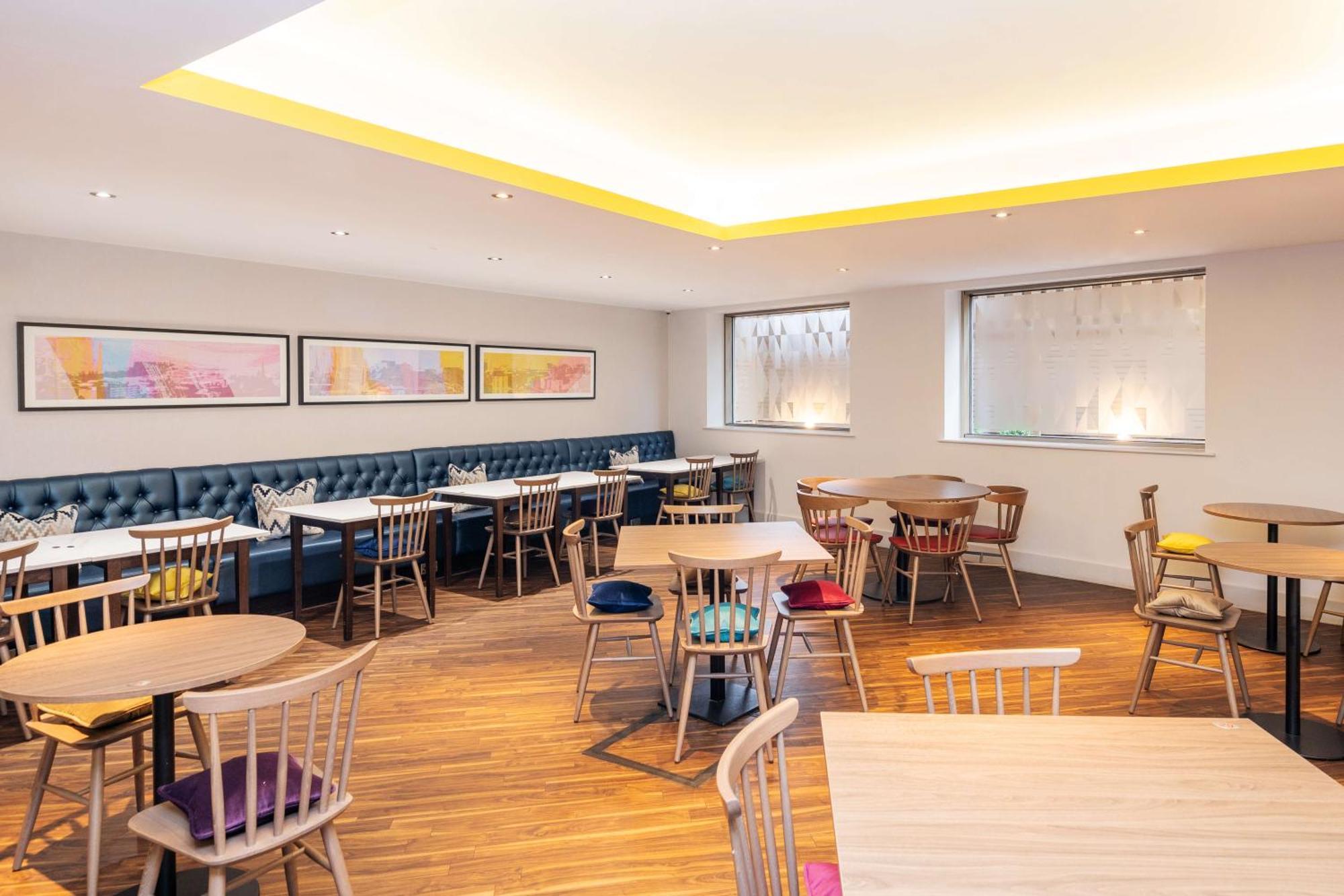 Hampton By Hilton Sheffield Hotel Exterior photo